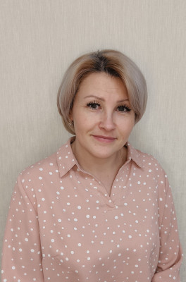 Педагогический работник Вальнова  Марина Валентиновна